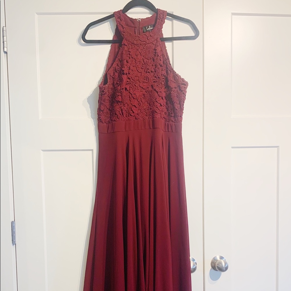 Lulus maroon dress
